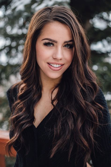 Alina Lopez .